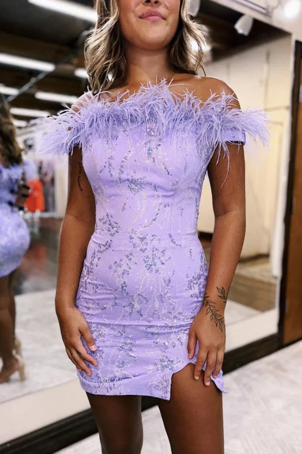 Bodycon Charming Lilac Off The Shoulder Homecoming Dress With Feather
