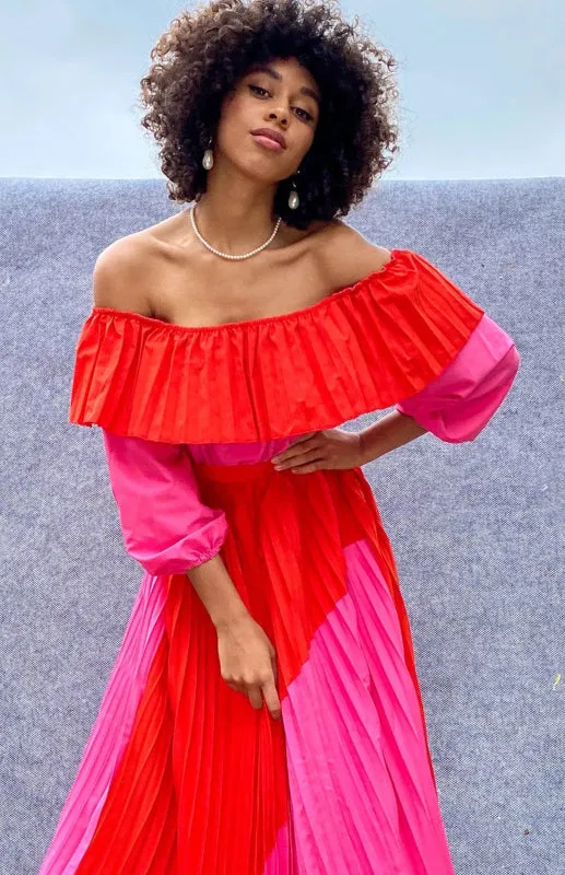 Colorblock Pleated Off-the-Shoulder Maxi Dress