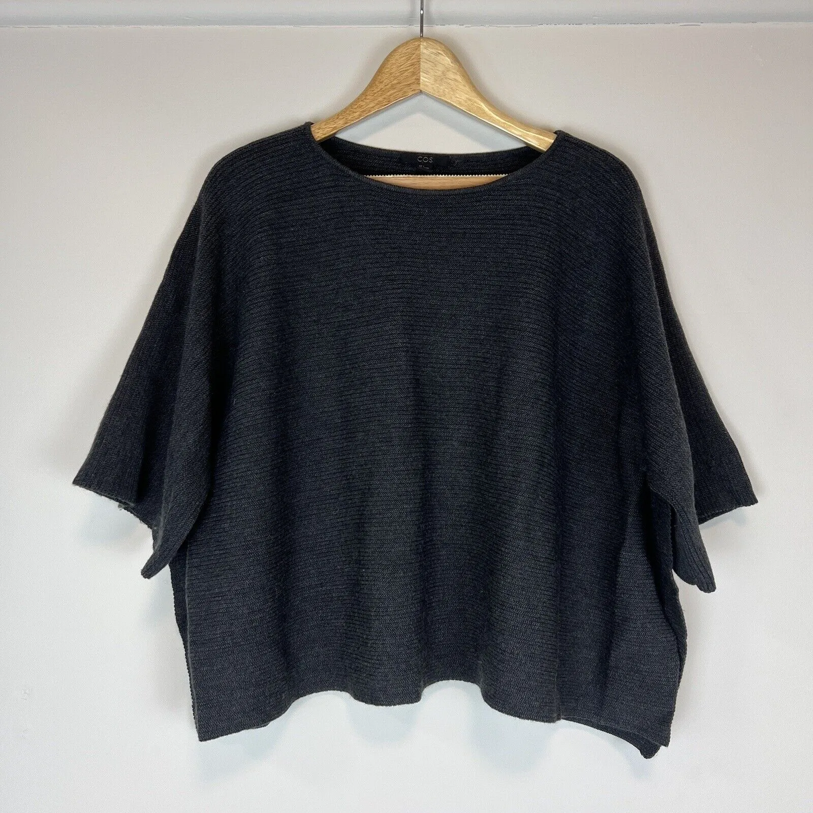 COS Womens Knitted Wool Cropped T-Shirt/Sweater Size Small