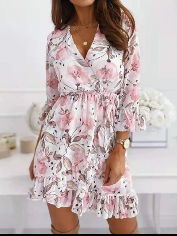 Floral Print Mini Dress with V-Neck and Ruffled Hem