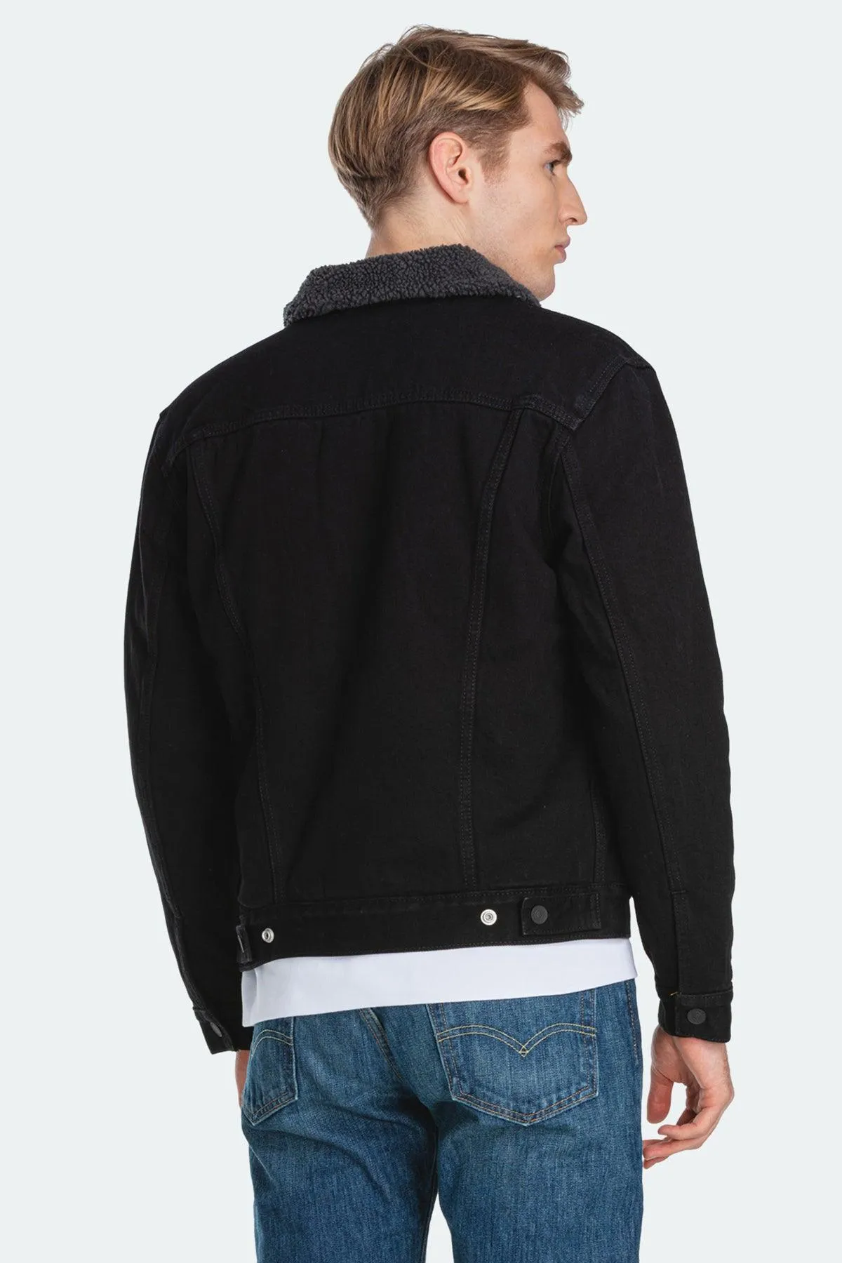 Levi's