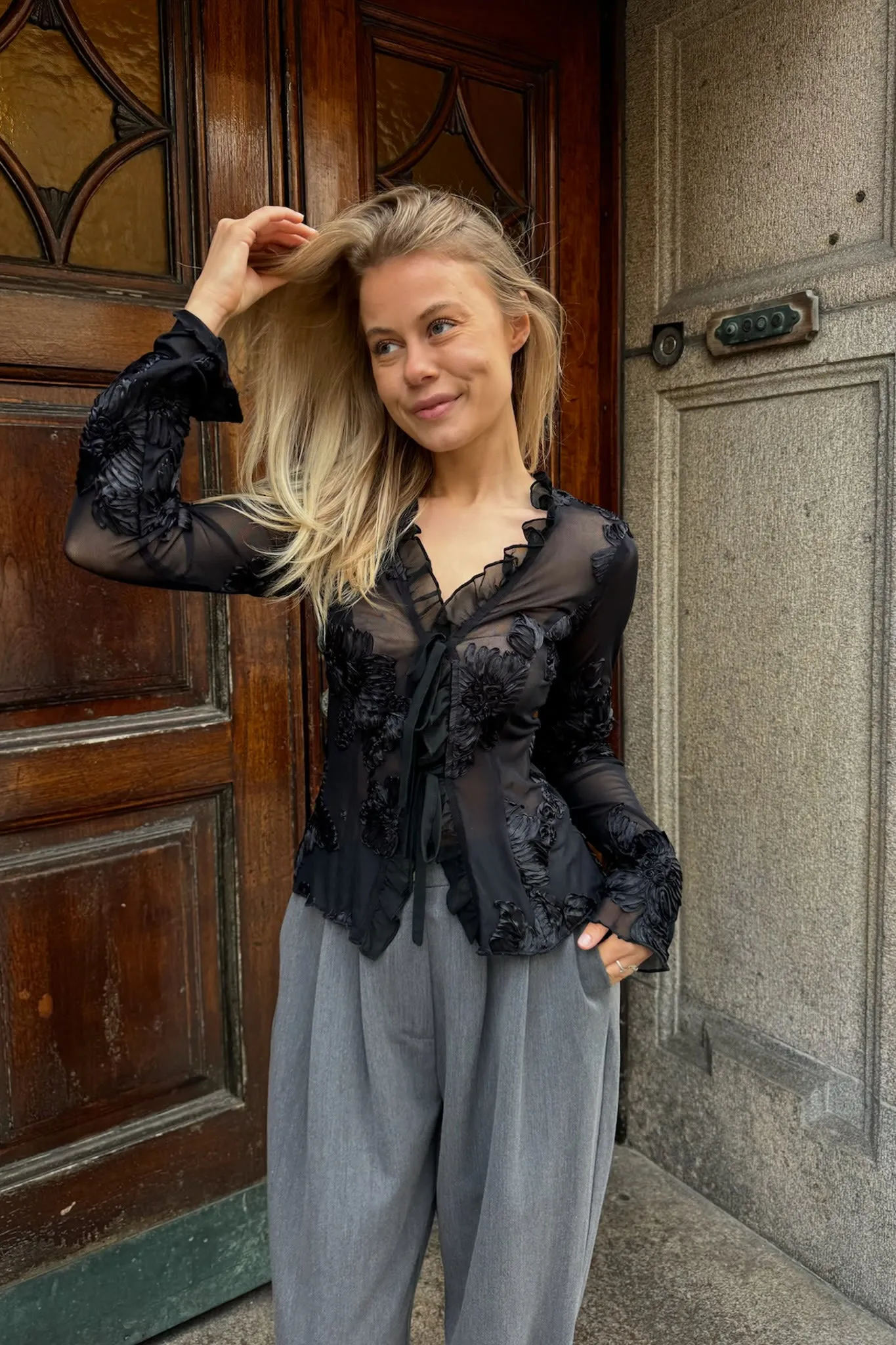 MarlyIC Mesh Top - Sort Blomst
