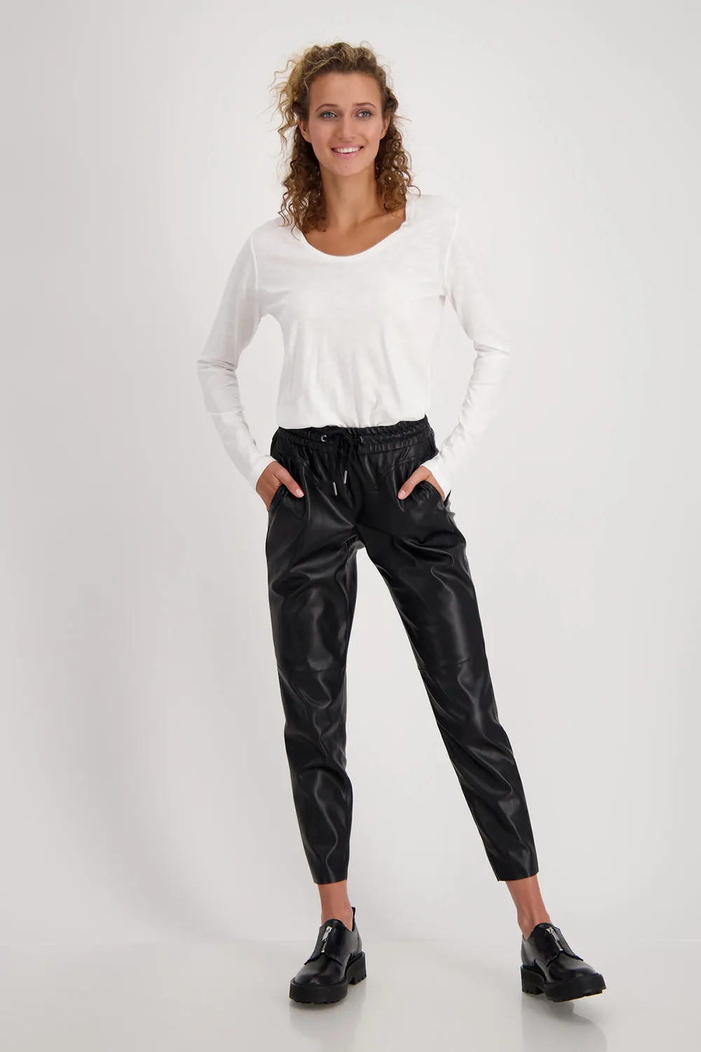 Monari Faux Leather Pants M806404