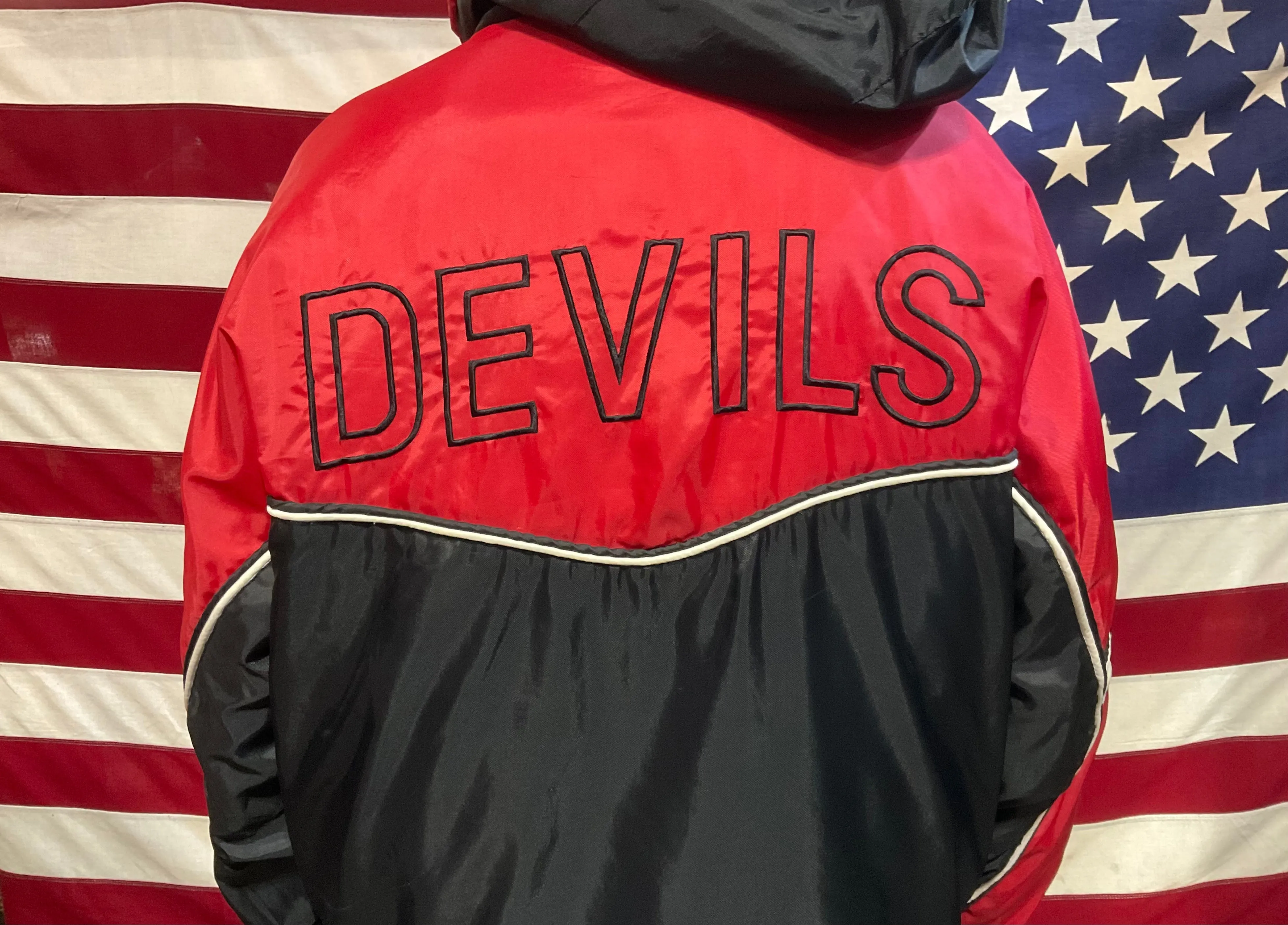 NHL New Jersey Devils Ice Hockey Hooded Vintage 90’s Mens Nylon Sporting Jacket by Fans Gear®️