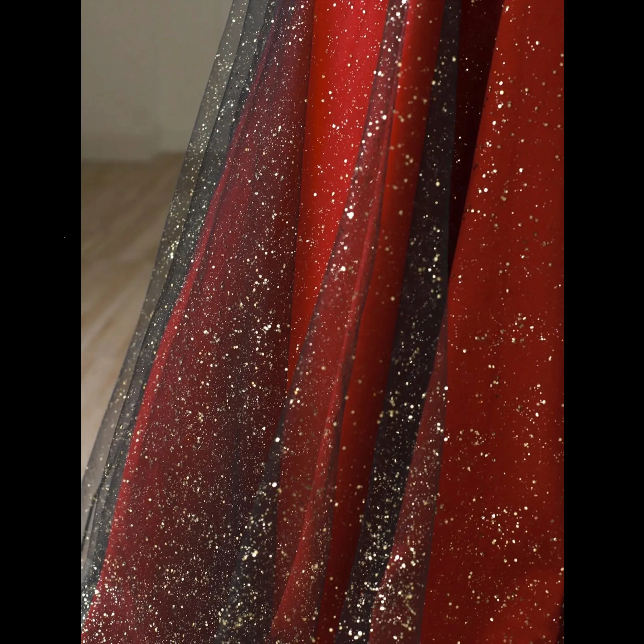 Off the Shoulder Black Red Evening Dresses Party Gowns
