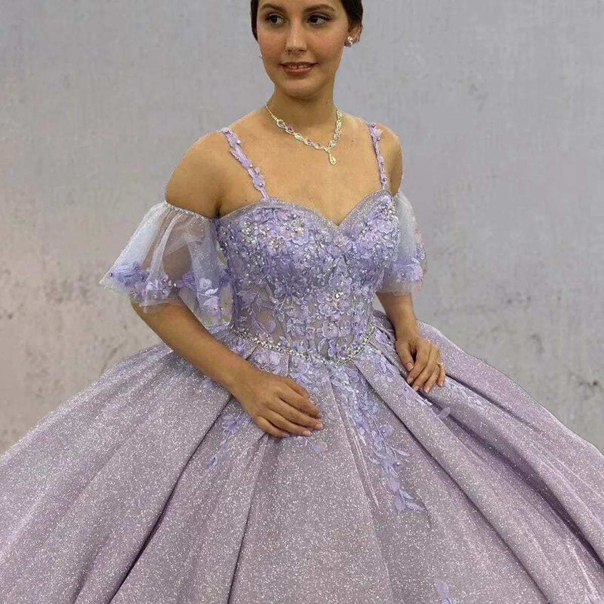 Off-the-Shoulder Straps Appliqued Quinceanera Dresses