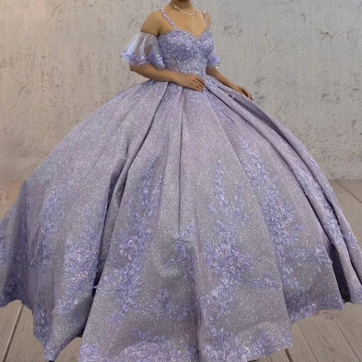Off-the-Shoulder Straps Appliqued Quinceanera Dresses