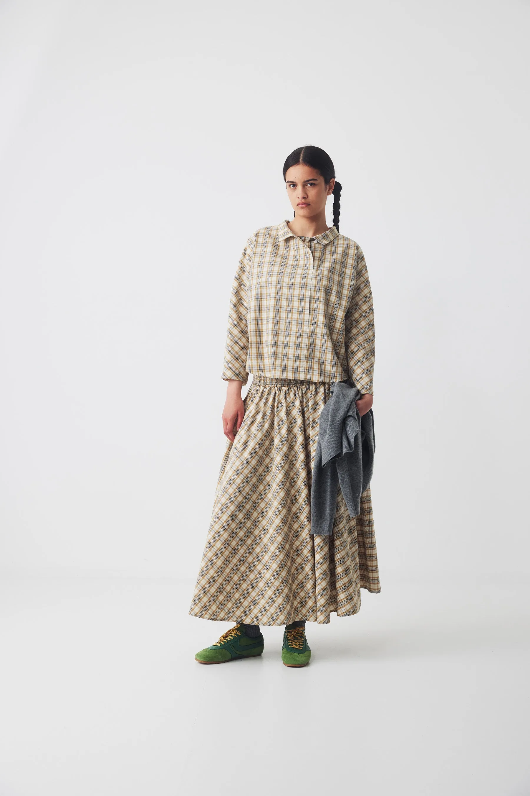 Ricochet Chance Top Dark Beige Plaid