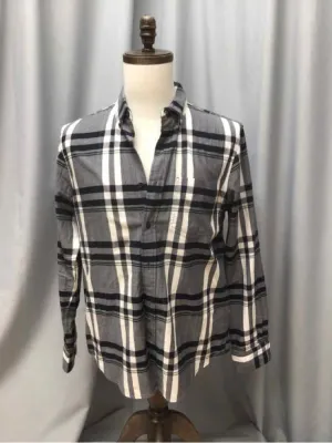 SIZE MEDIUM CLUB MONACO Men's SHIRTS