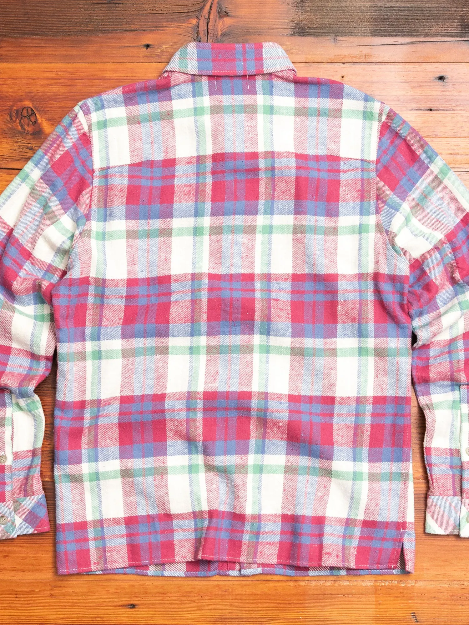 Sly Straight Hem Flannel in Sour Patch