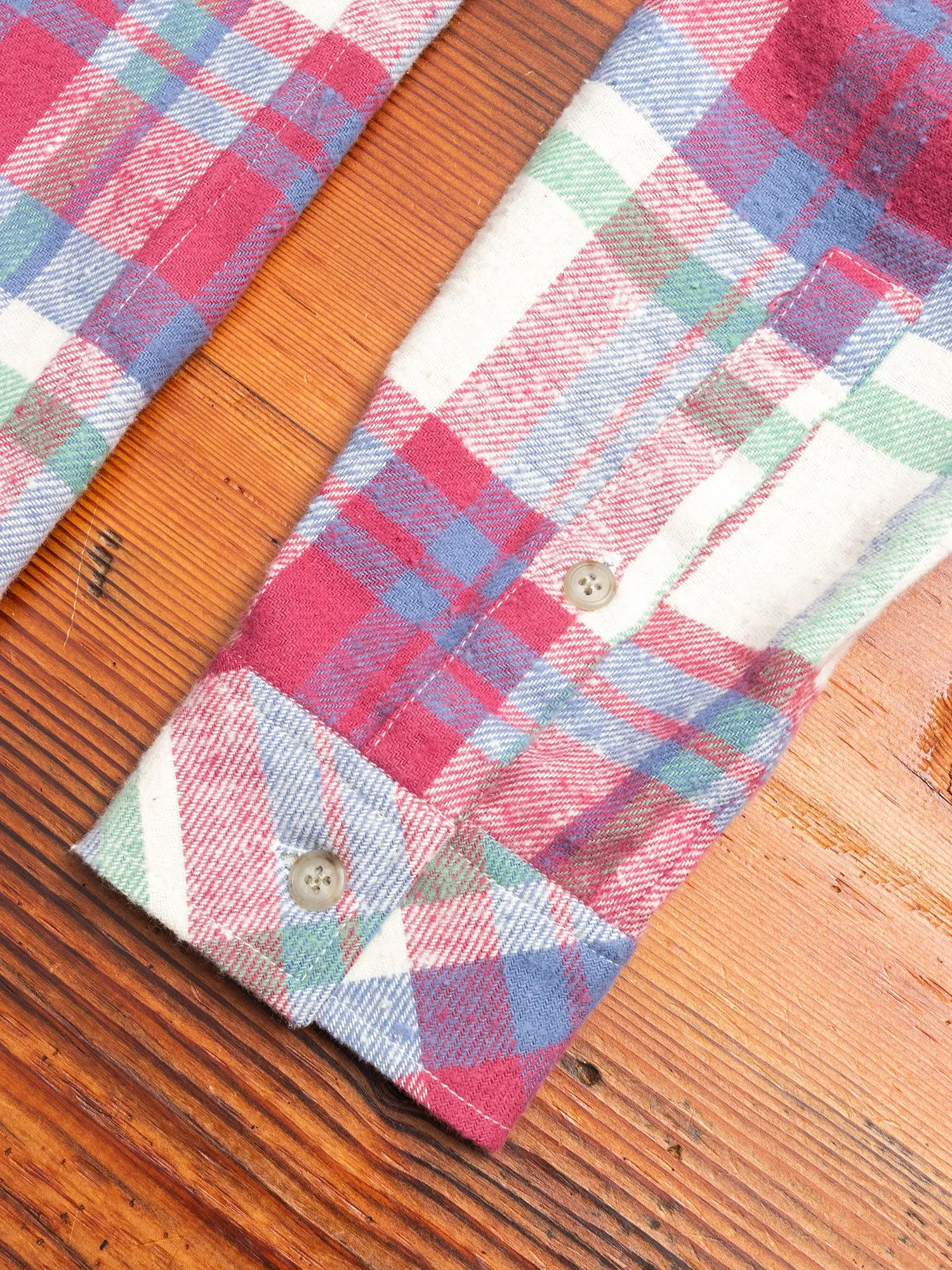 Sly Straight Hem Flannel in Sour Patch