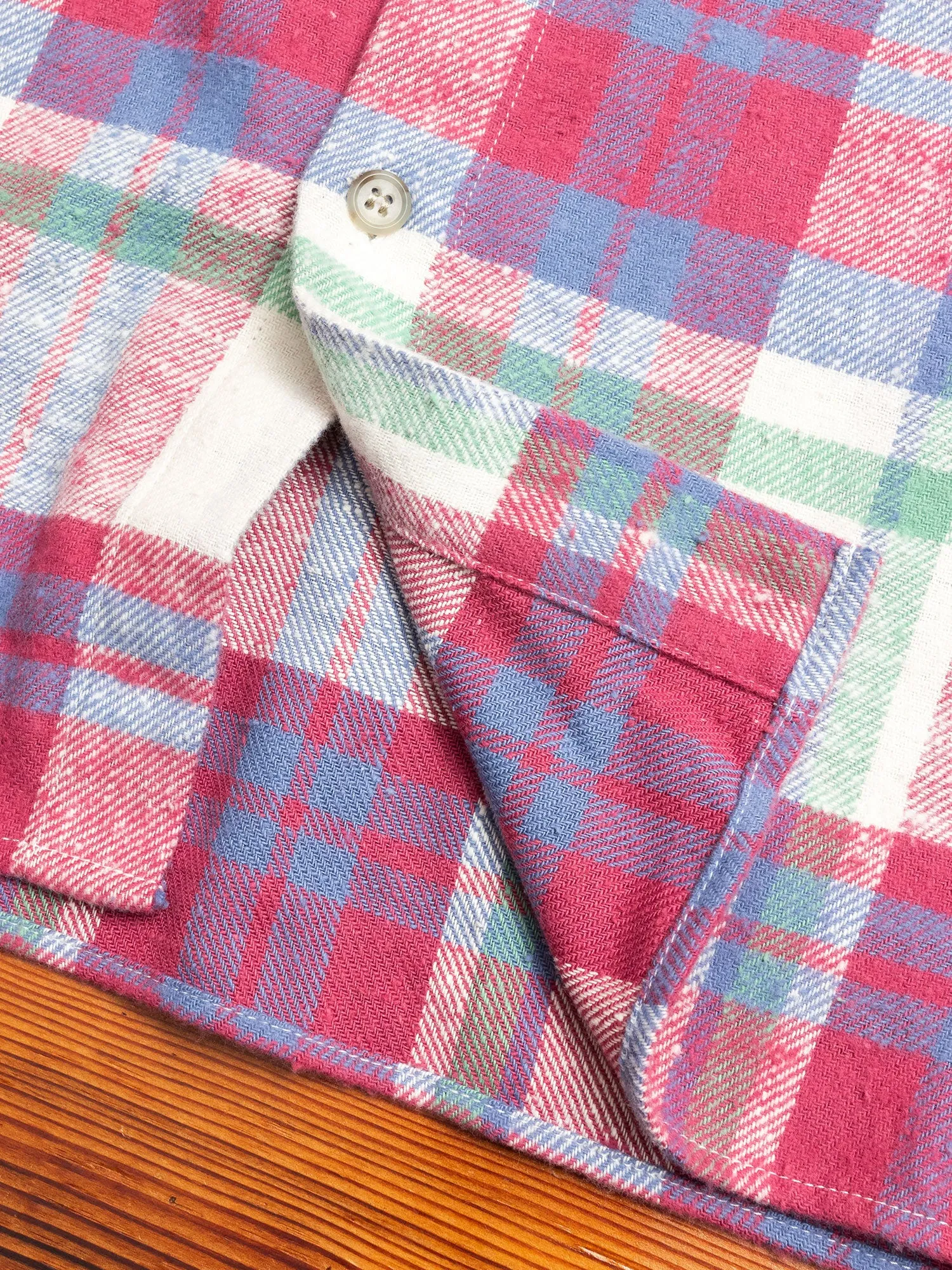 Sly Straight Hem Flannel in Sour Patch