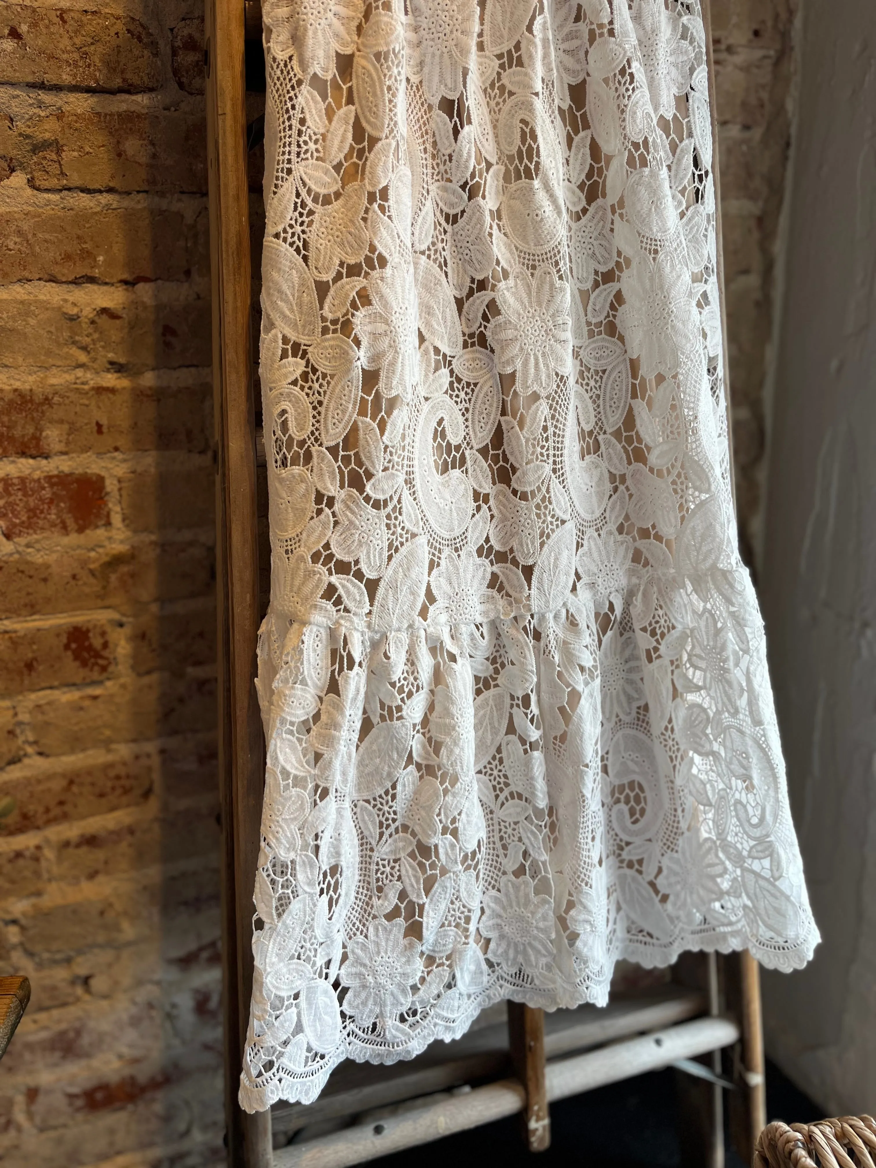 Solid Lace Midi Dress - White