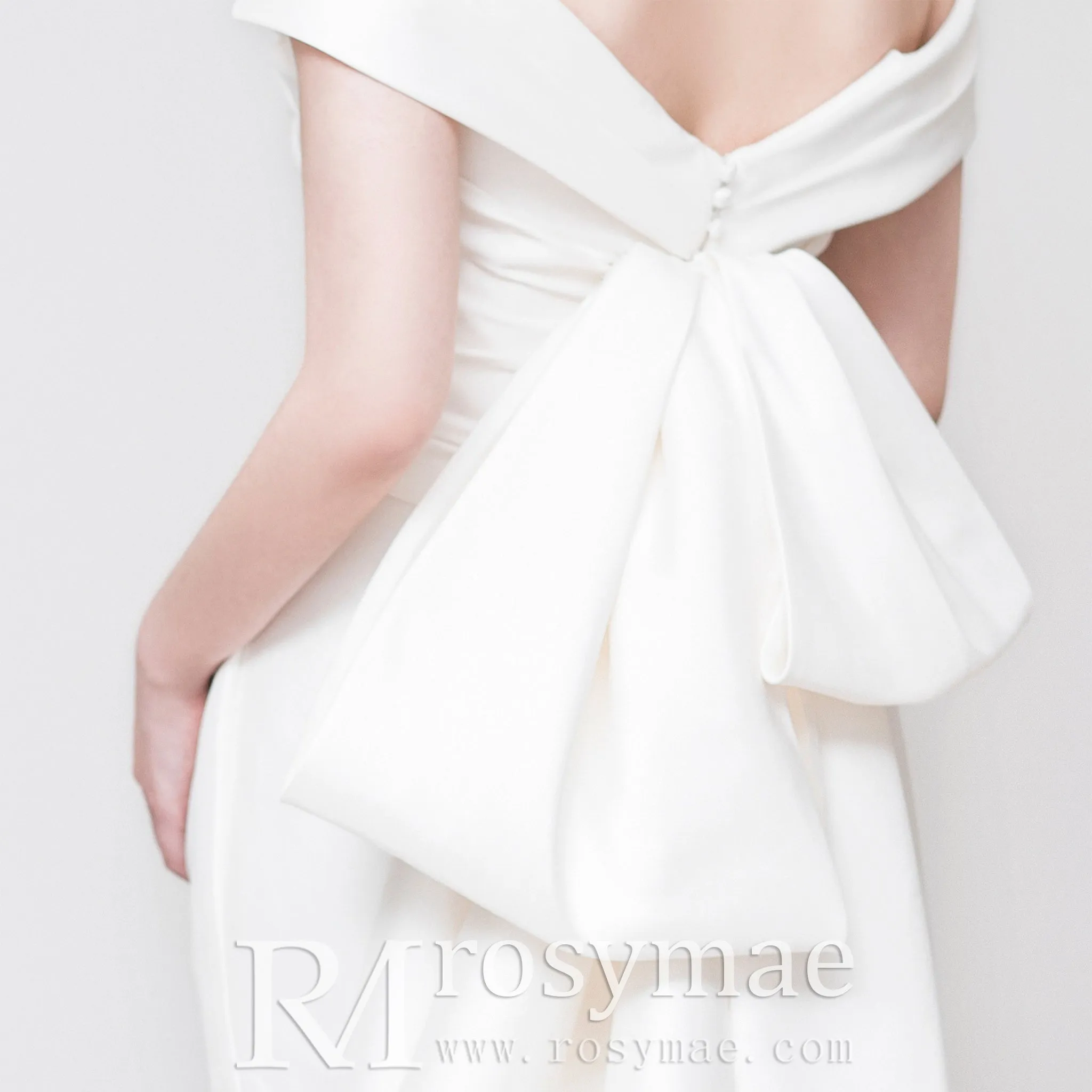 Trumpet Mermaid Satin Wedding Dresses with Long Bowknot