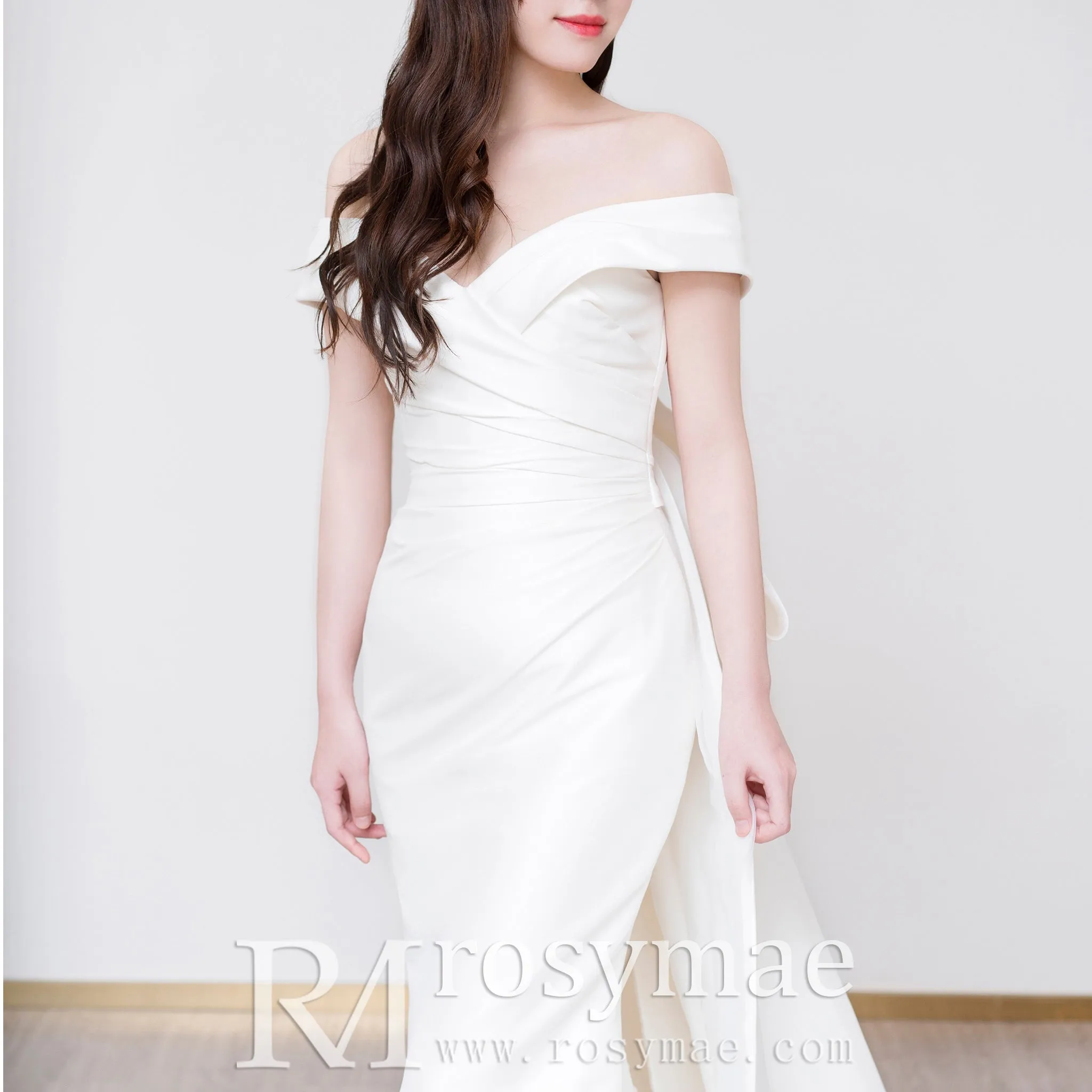Trumpet Mermaid Satin Wedding Dresses with Long Bowknot