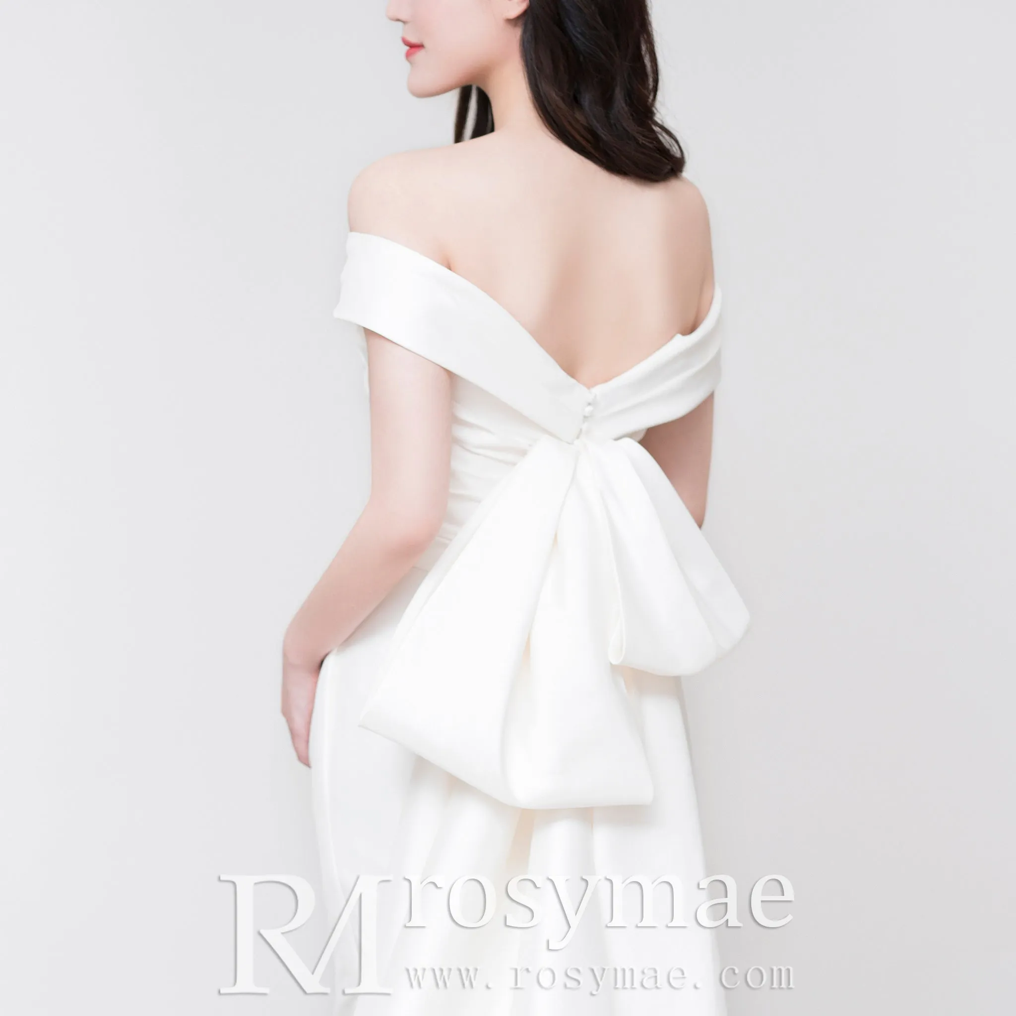 Trumpet Mermaid Satin Wedding Dresses with Long Bowknot