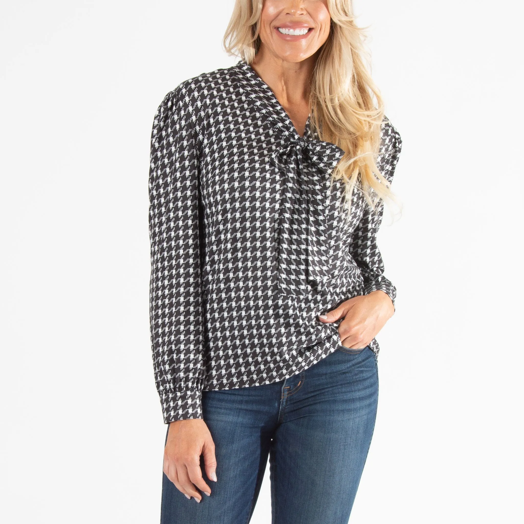 Vivi V-Neck Tie Top